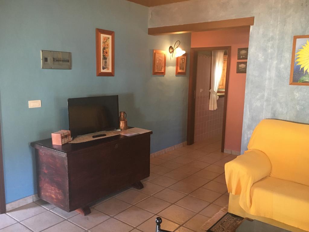 Villa Casa Gusber 2 La Rosa Esterno foto