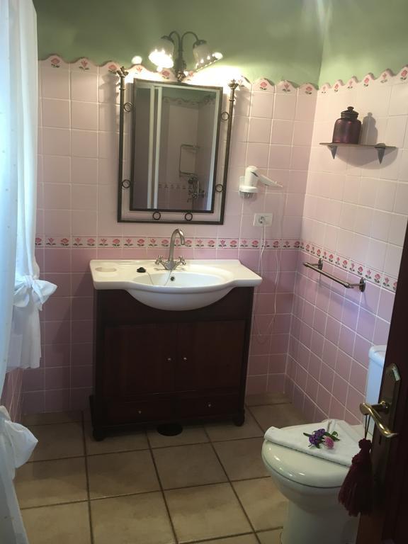 Villa Casa Gusber 2 La Rosa Esterno foto