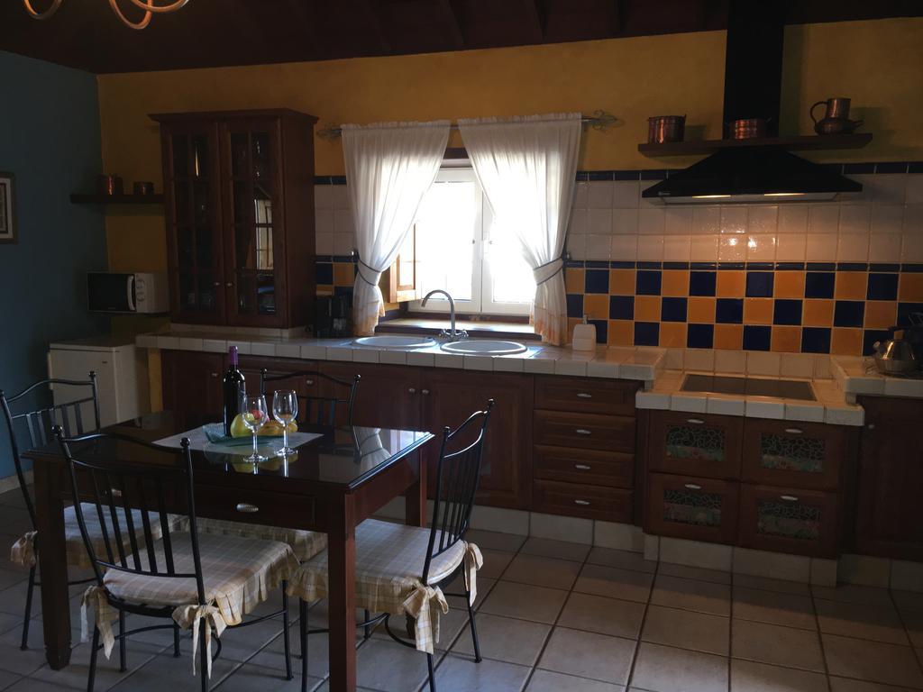 Villa Casa Gusber 2 La Rosa Esterno foto